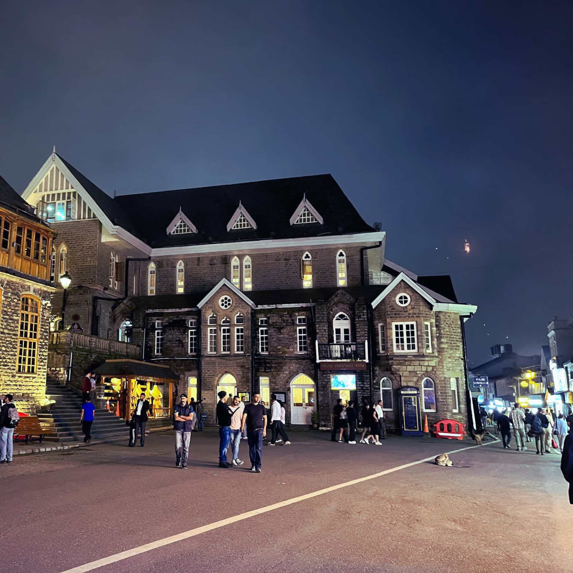 Mall Road, a must visit place in Shimla for shopping and food.jpg