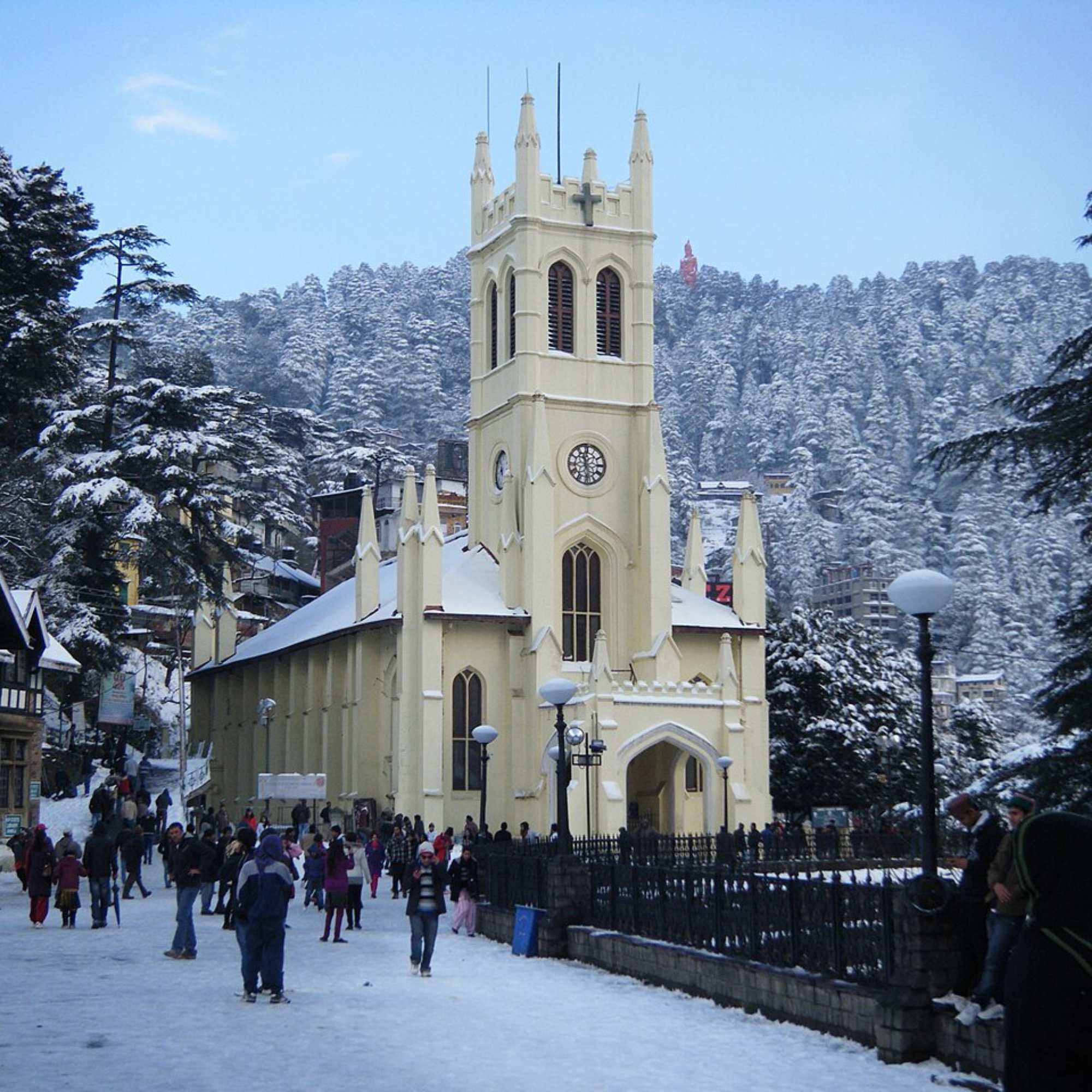 What Should Couples Know About a Winter Honeymoon in Shimla?