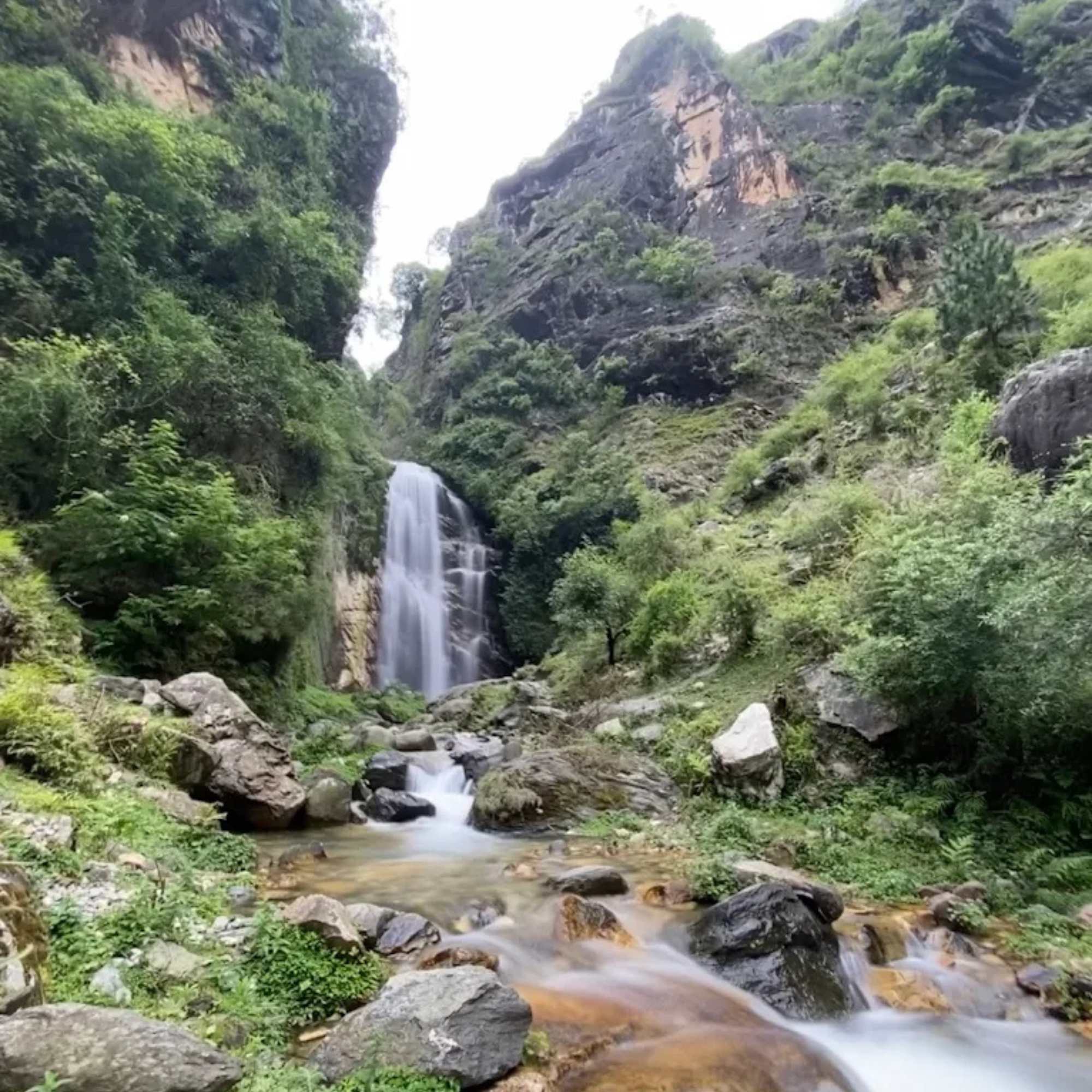 Rupi Raila Waterfall