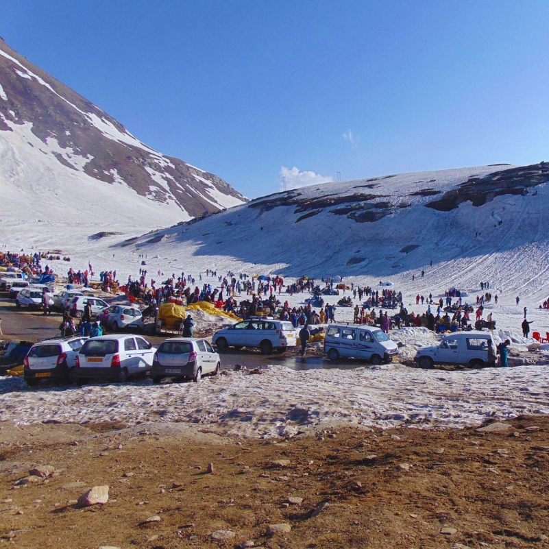 What Is Rohtang Pass Like Month by Month?