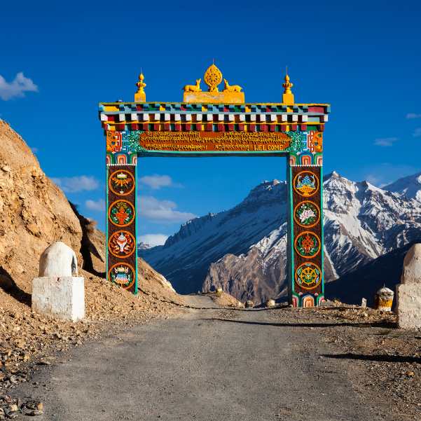 What Kind of Hotel and Vehicle Should You Choose for Senior Citizens.jpg